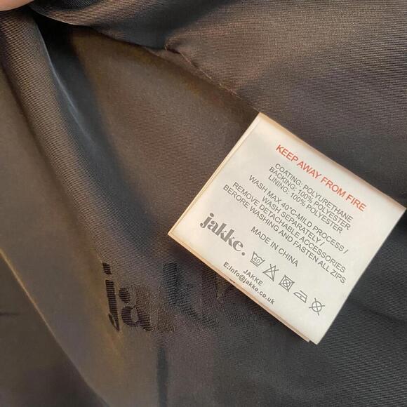 JAKKE black vegan leather Moto jacket - Picture 6 of 8